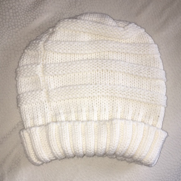NWT C.C Winter Hat - Picture 2 of 3